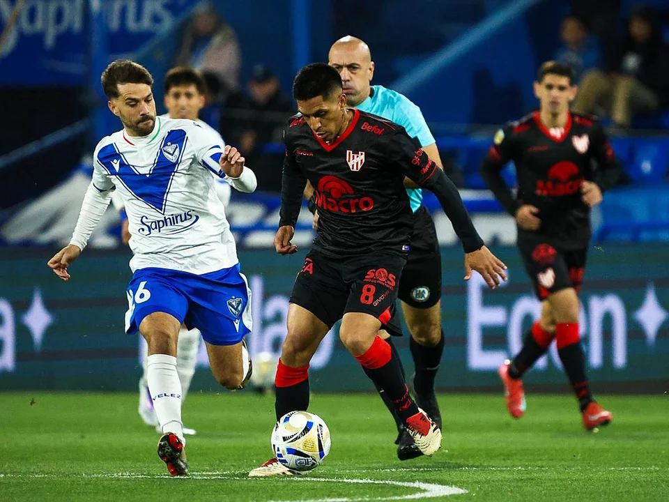 Instituto empató con Vélez en Liniers por el Clausura de Primera División