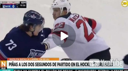 Batalla campal en EEUU: piñas a los 2 segundos de un partido de hockey sobre hielo