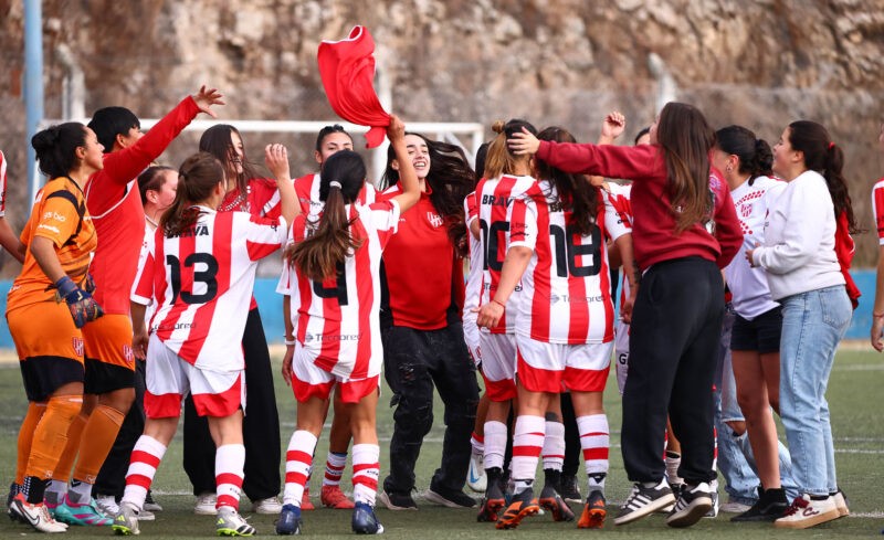 El fútbol femenino de Instituto se consagró en la Liga Cordobesa