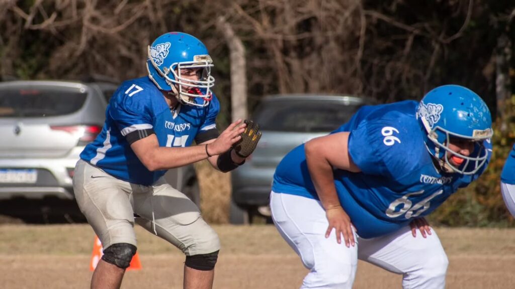 Football americano: triunfo de Centauros ante Coyotes