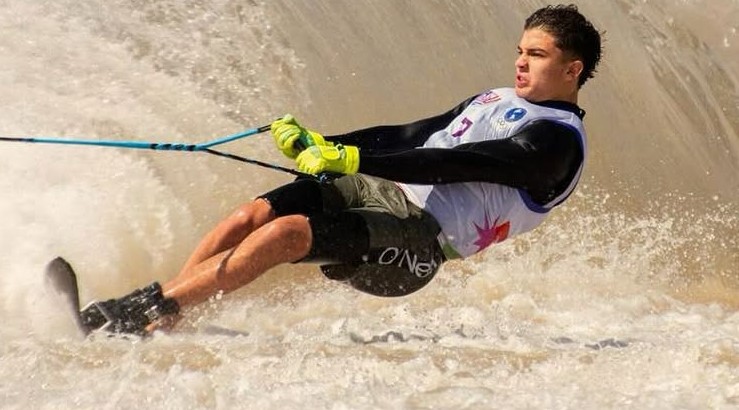 El cordobés Bautista Ahumada, presea plateada en esquí acuático en los Panamericanos Junior