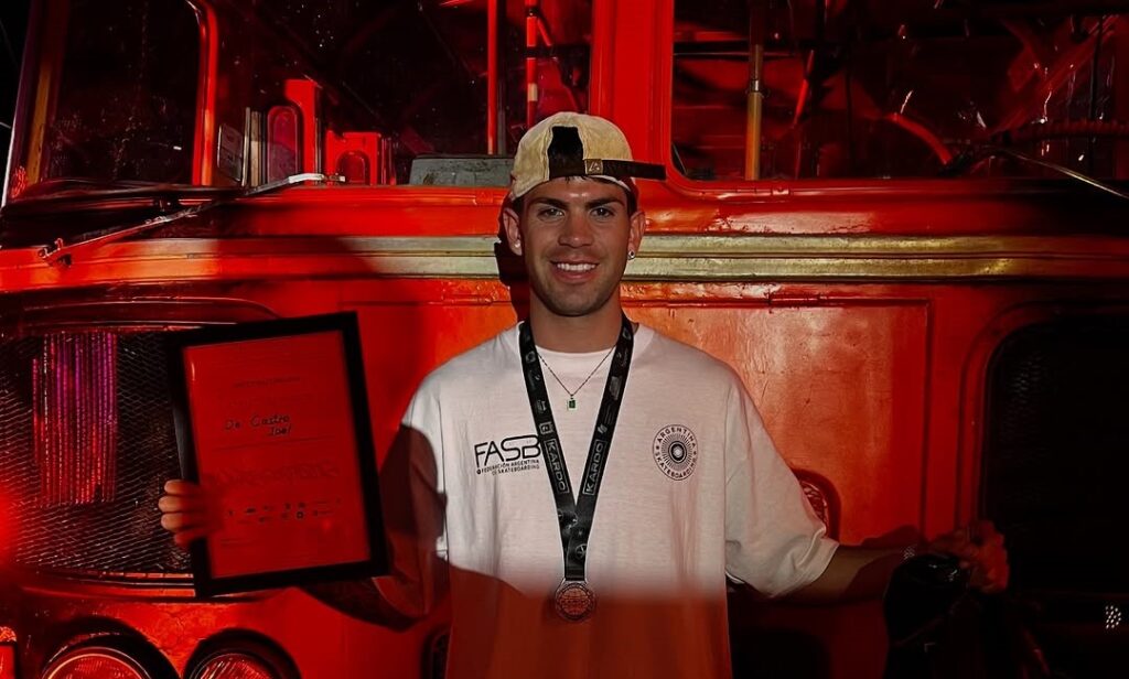 Joel de Castro brilló en el Kardo World