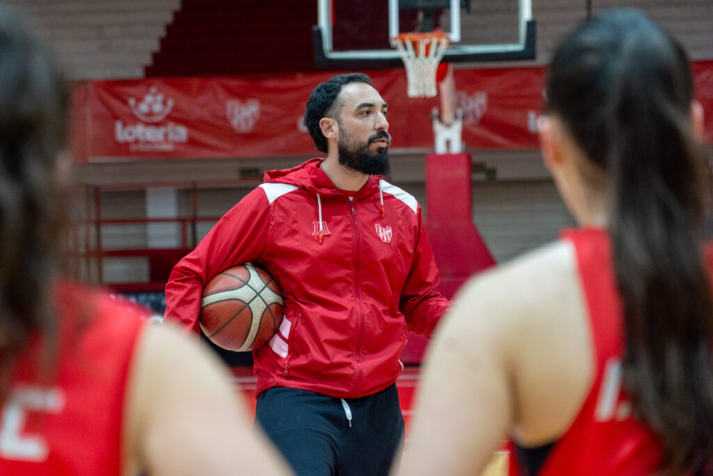 Las Gloriosas pusieron en marcha la pretemporada con nuevo refuerzo