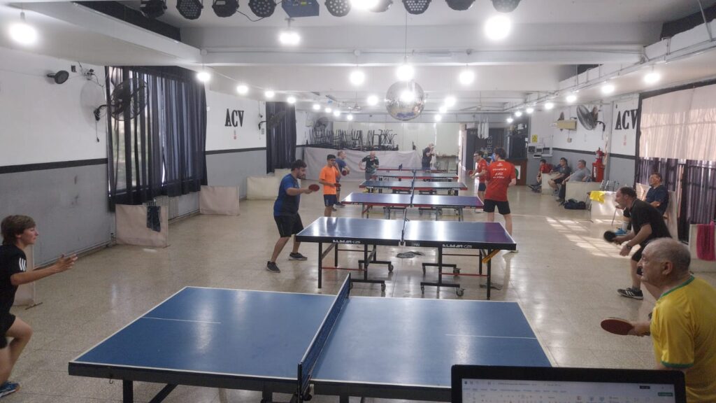 Se desarrolló torneo de tenis de mesa con handicap en el club ACV