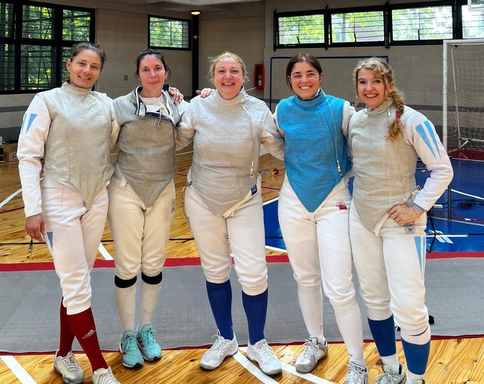 Cordobeses participaron en el Campeonato Nacional de Veteranos de Esgrima