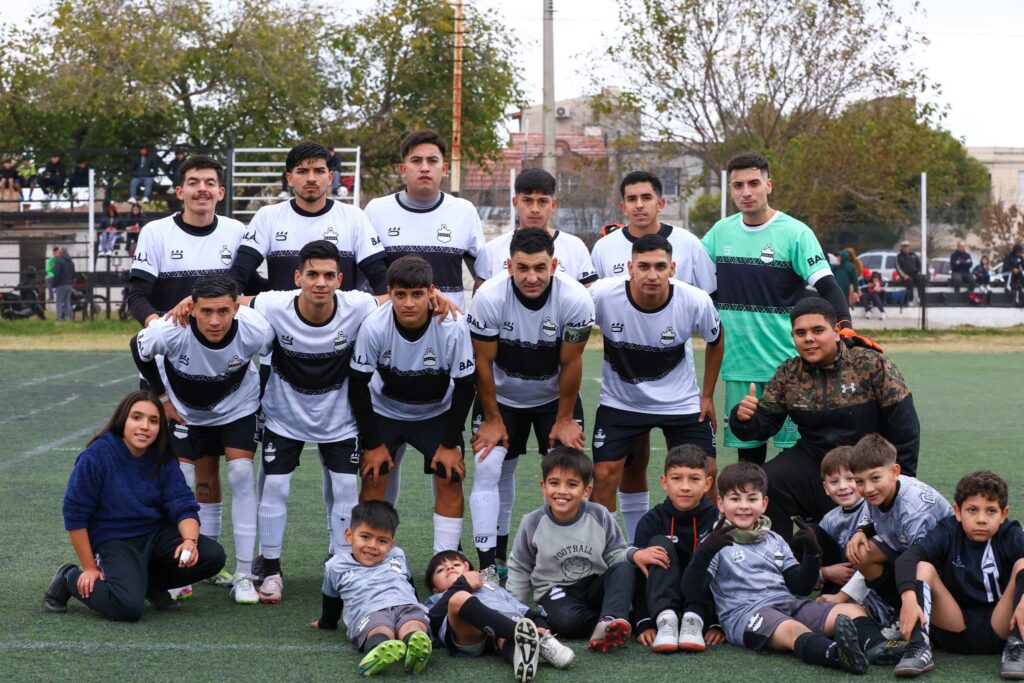 Escuela Presidente Roca se consagró campeón de la Liga Cordobesa de Fútbol