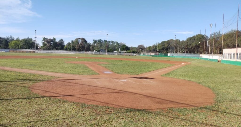 Fin de semana con acción acotada, dominio de Falcons en la LAB y Orientales firme en la cima de Reserva