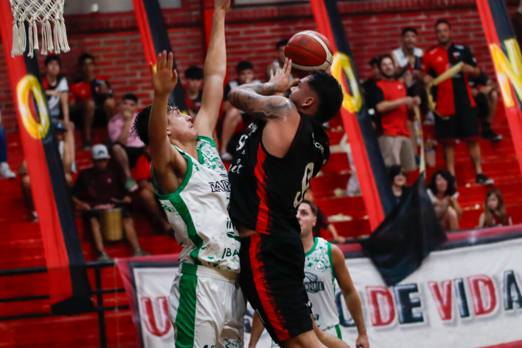 Barrio Parque volvió a perder en Santa Fe por la Liga Argentina de Básquetbol