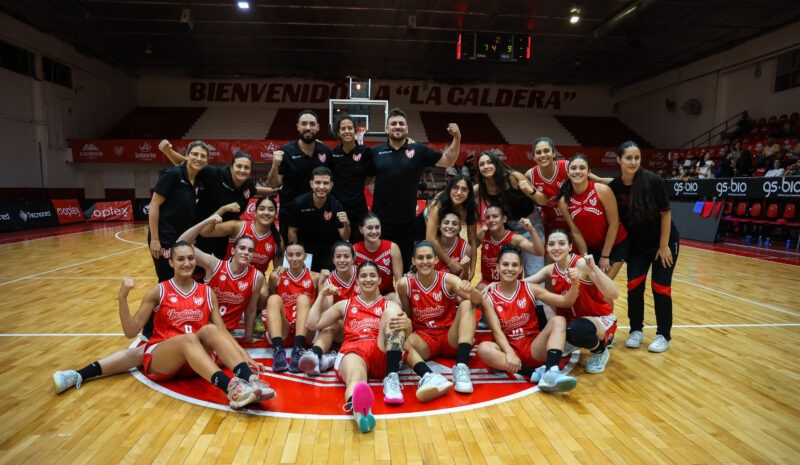 Las Gloriosas ganaron y se quedaron con la cima del Norte