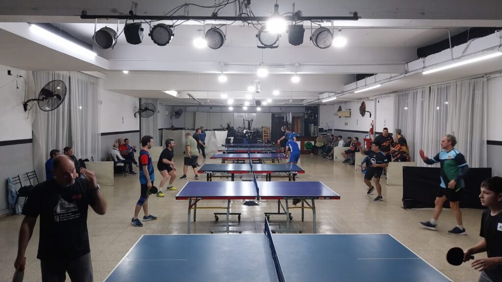 Sábado a puro Tenis de Mesa en el club ACV