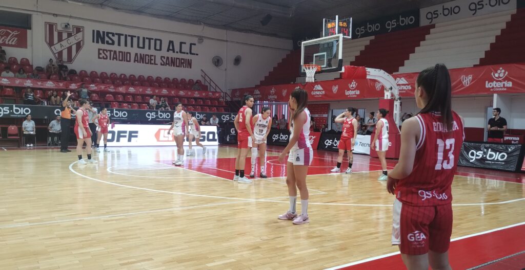 Instituto arrancó con victoria en el cuadrangular clasificatorio de la Conferencia Norte