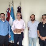 Autoridades de la Federación de Ajedrez se reunieron con el Rector de la UNC