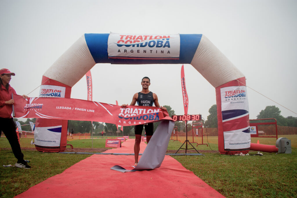 Pasó la 1ª fecha del Abierto de la República de Triatlón en Villa Rumipal