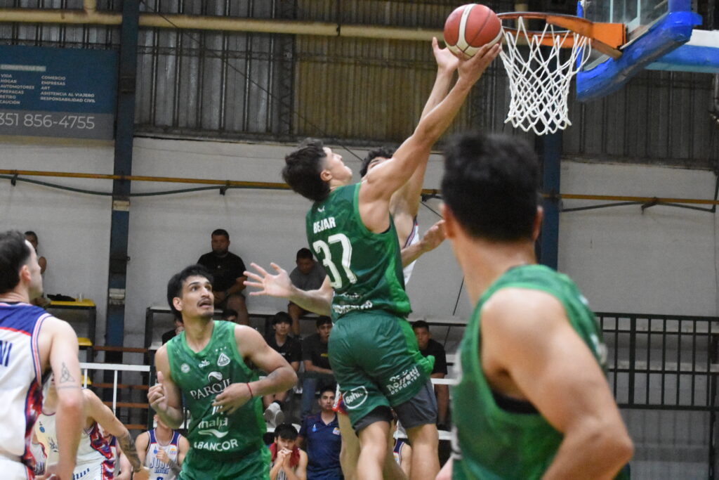 Barrio Parque ganó en “El Teatro del Parque” por la Liga Argentina