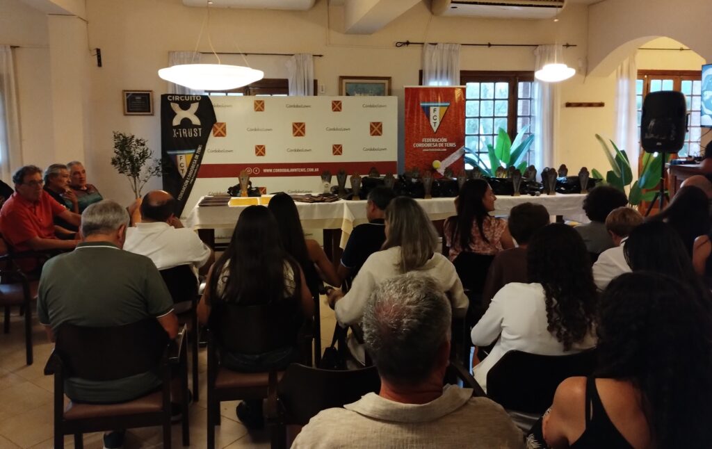 La Federación Cordobesa de Tenis distinguió a sus deportistas destacados