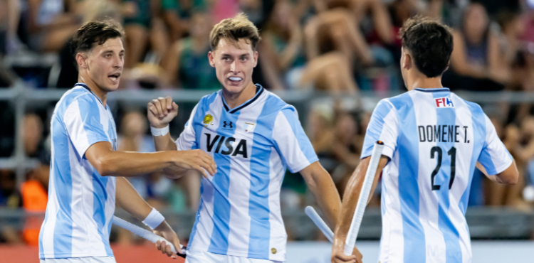 Los Leones se despidieron de Santiago con una goleada ante Pakistán con un tanto de Domene