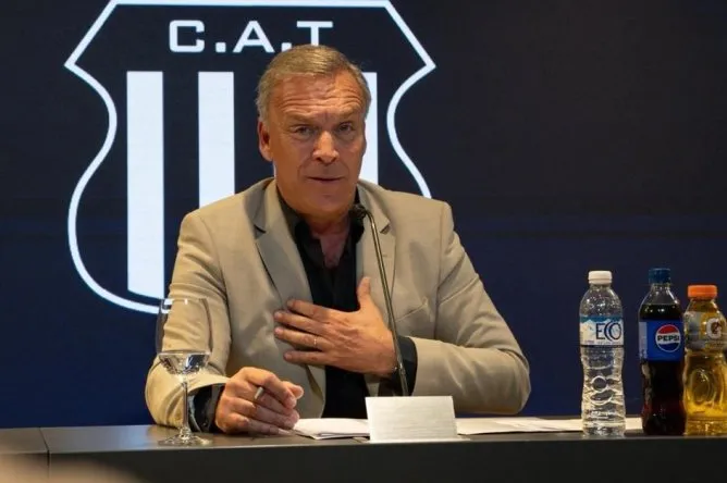 AFA dio por cumplida la sanción de Andrés Fassi tras el conflicto ante Boca