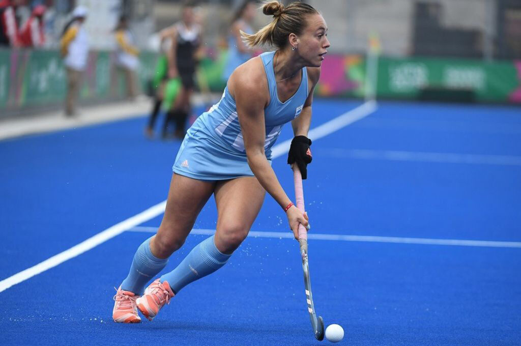 200 veces Julieta Jankunas