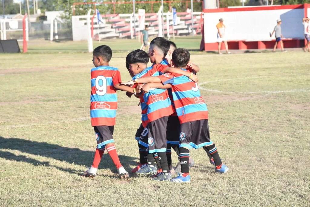 El «Mundialito» de Fútbol se hace sentir en Villa María