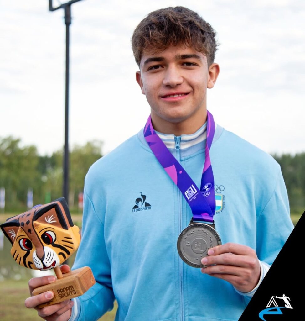 Demo histórica en el lago de Embalse con la presencia de Bautista Ahumada, nº1 del mundo