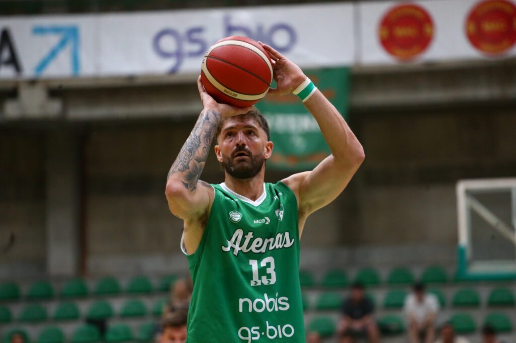 Lucas Arn, capitán de Atenas, hizo un análisis del equipo