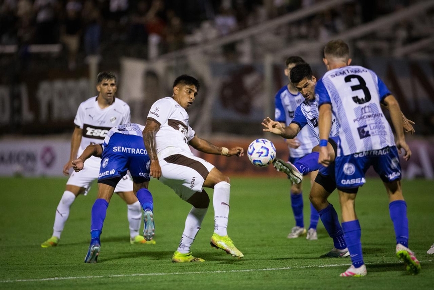 «El Raya» de Monte Maíz no pudo con Platense y quedó eliminado de la Copa Argentina