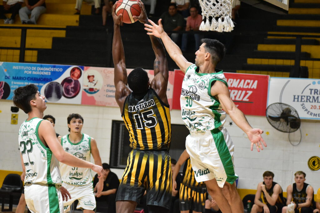 Barrio Parque cayó derrotado en Corrientes