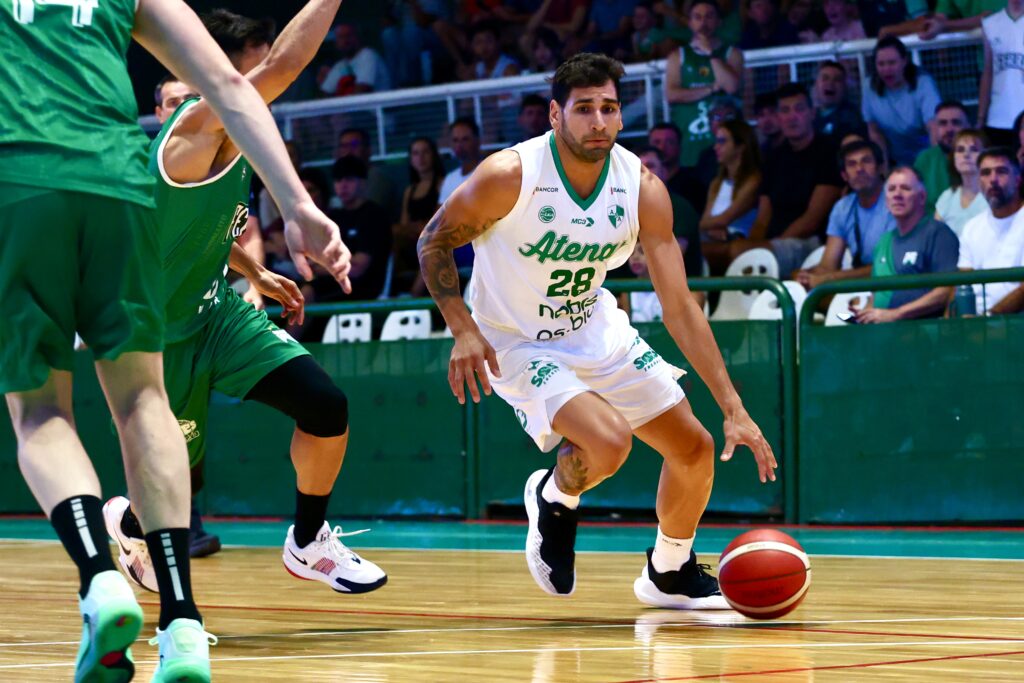 Atenas no pudo con Ferro en Caballito
