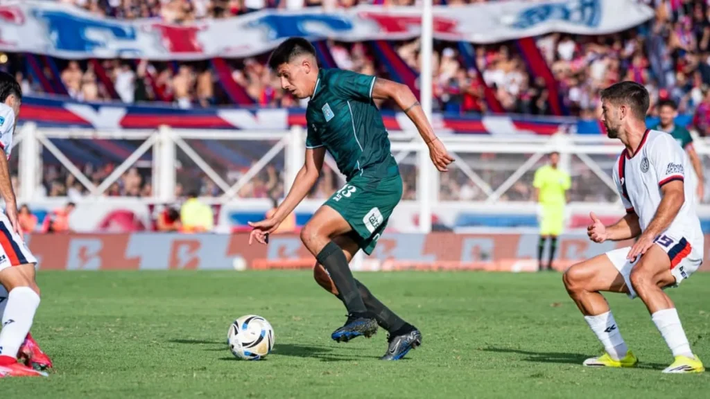 Estudiantes de Río Cuarto perdió en el Bajo Flores ante San Lorenzo