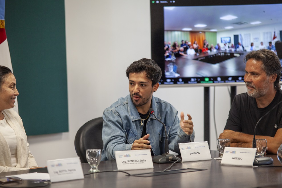 La Legislatura distinguió a “Maligno” Torres y recibió a la Federación Argentina de Periodistas Deportivos