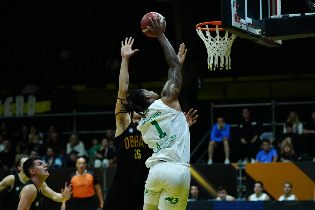 Atenas lo ganaba durante gran parte del juego y se le escapó al final