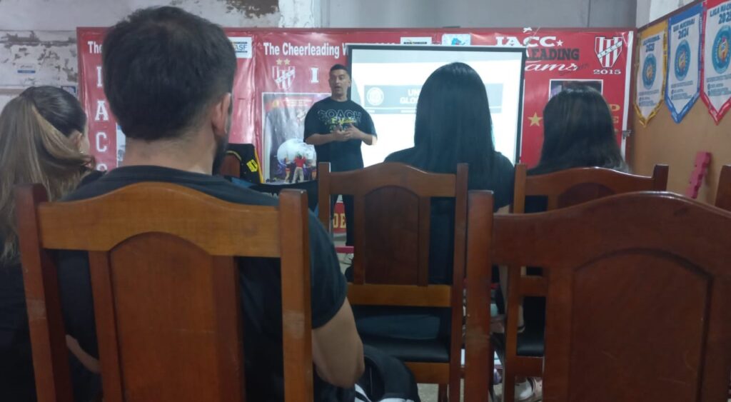La Federación Argentina de Cheerleading brindó una Capacitación en Reglamentación y Técnicas