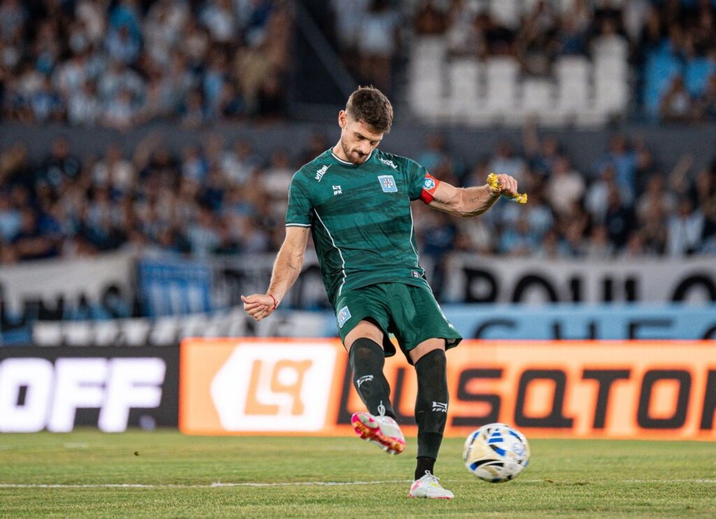 Estudiantes de Río Cuarto cayó ante Racing en Avellaneda
