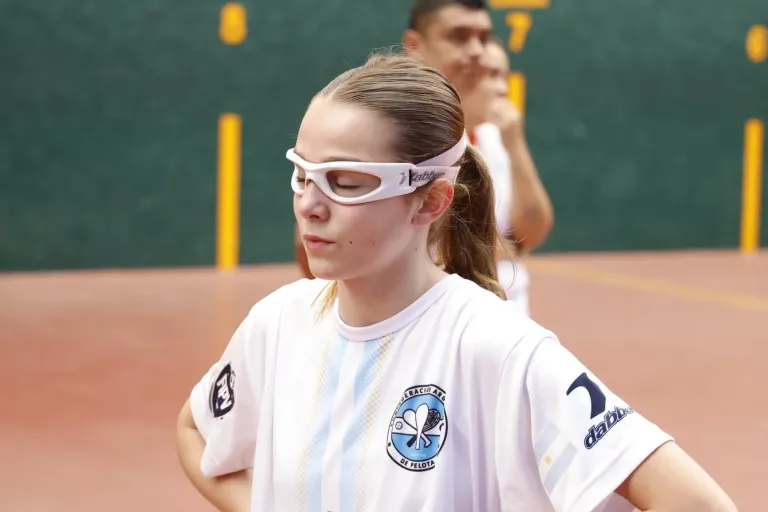 Córdoba participa en el V Campeonato Argentino de Trinquete Damas