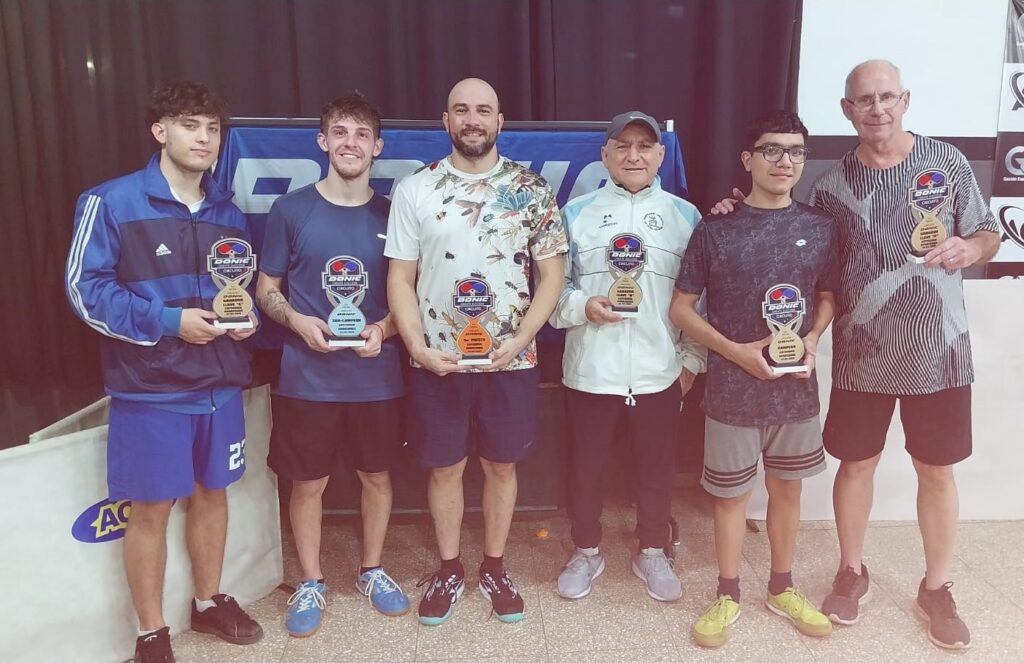 En la continuidad del Torneo Donic del Club ACV, Enzo Cejas se quedó con el de Avanzados