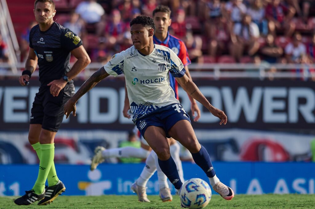 Talleres recibe a Deportivo Riestra en el Mario Kempes