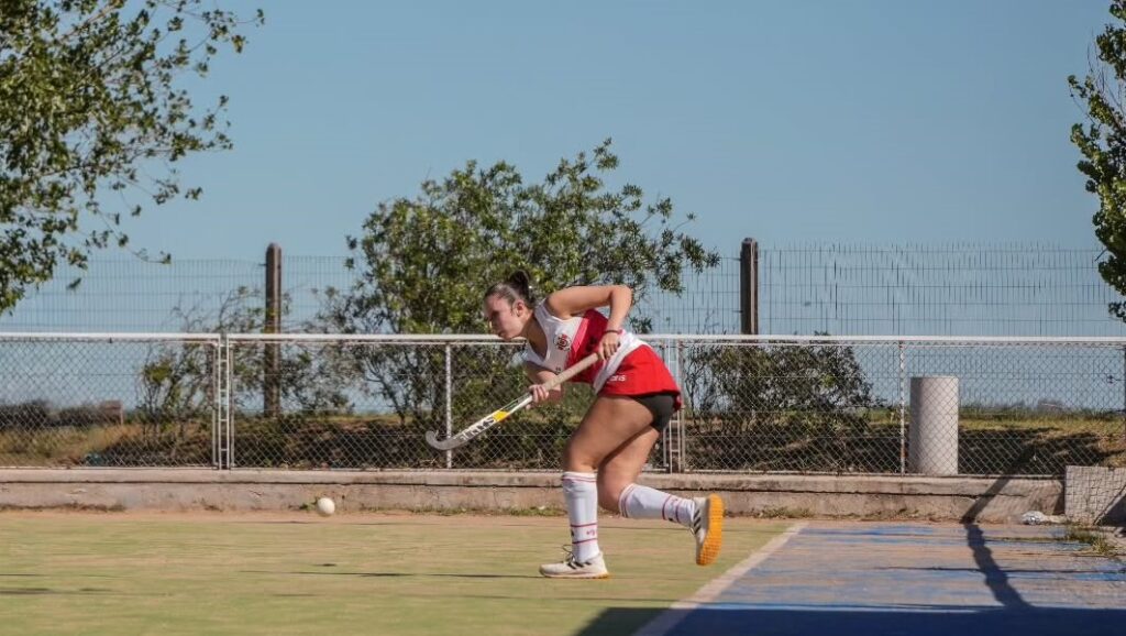 Toda la fecha del Hockey sobre Césped Cordobés -Damas y Caballeros-