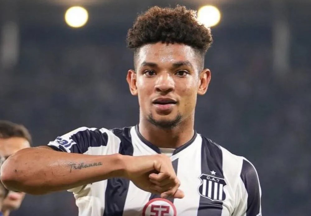 Talleres, ya clasificado a octavos, visita a Estudiantes en La Plata