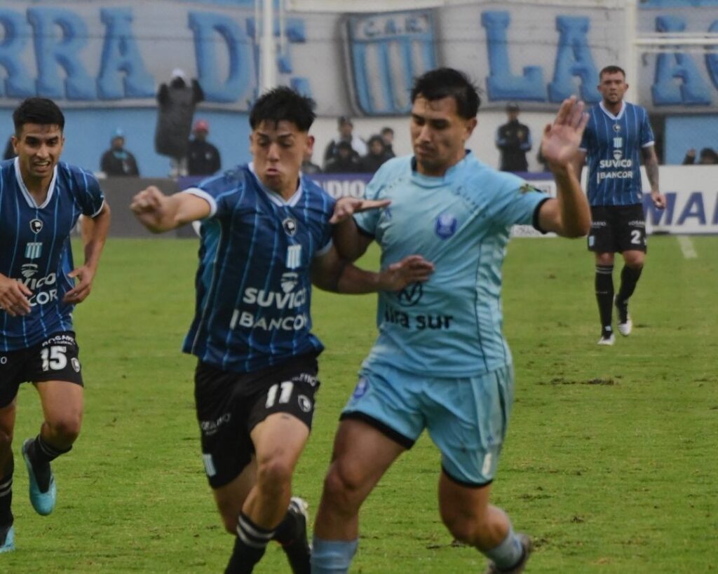 Racing perdió en Nueva Italia ante Ciudad de Bolívar