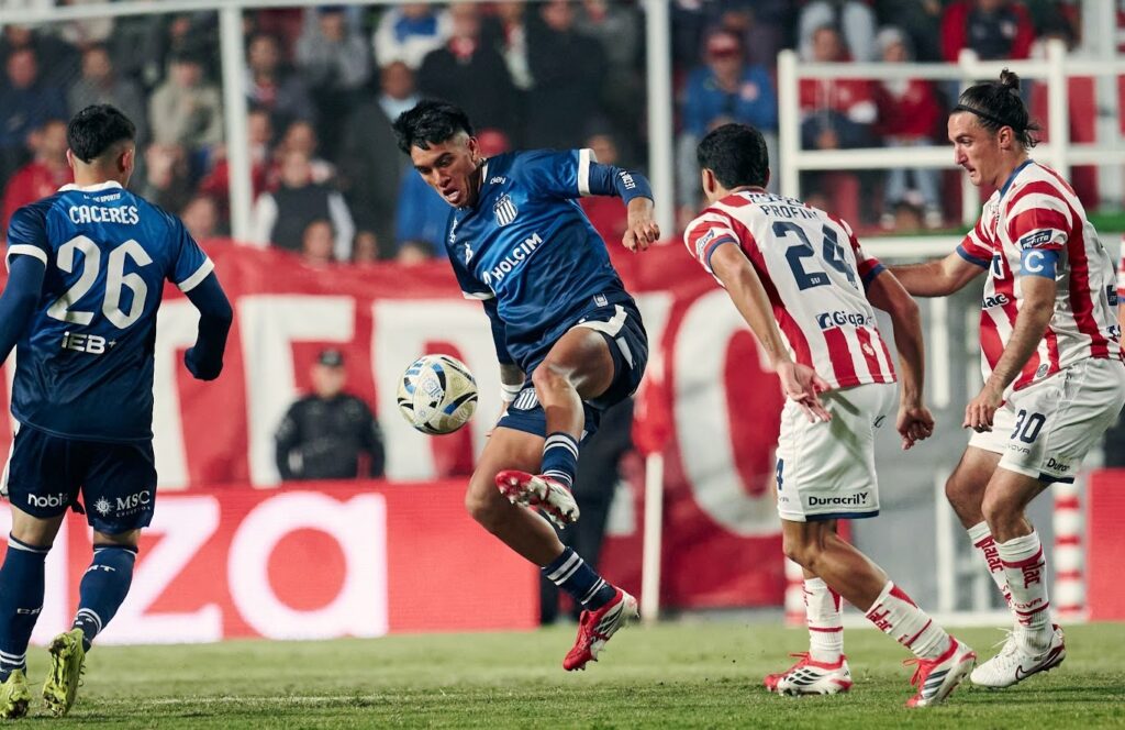 A Talleres se lo empató Unión en el final del partido de la última fecha del Apertura