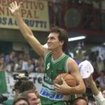 El 13 de mayo de 2002, Marcelo Milanesio le decía adiós al básquetbol