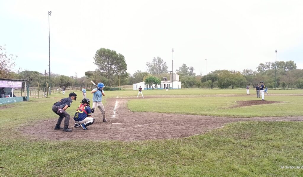 Béisbol de Córdoba: Primera en marcha y Reserva define su primera etapa