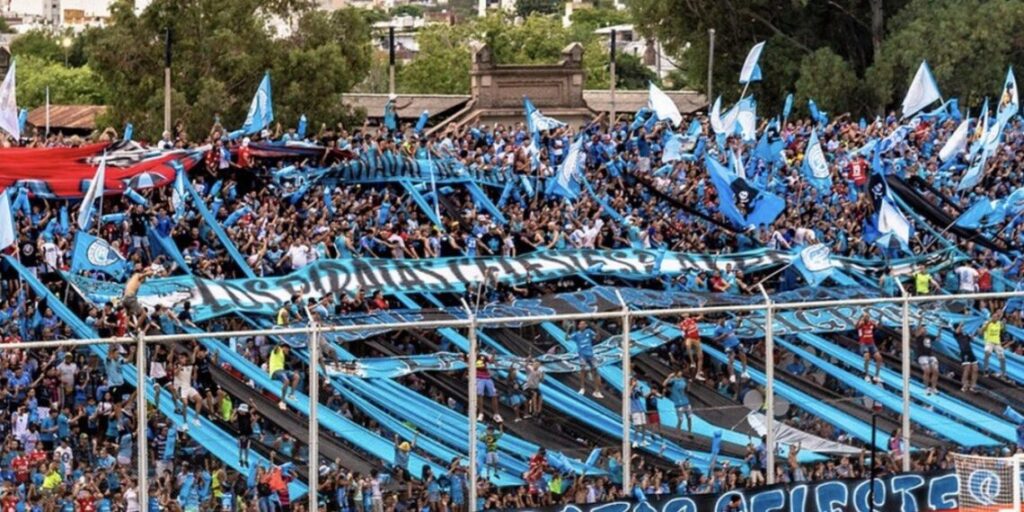 «Banderazo Gigante» en el Julio César Villagra en la previa del Clásico