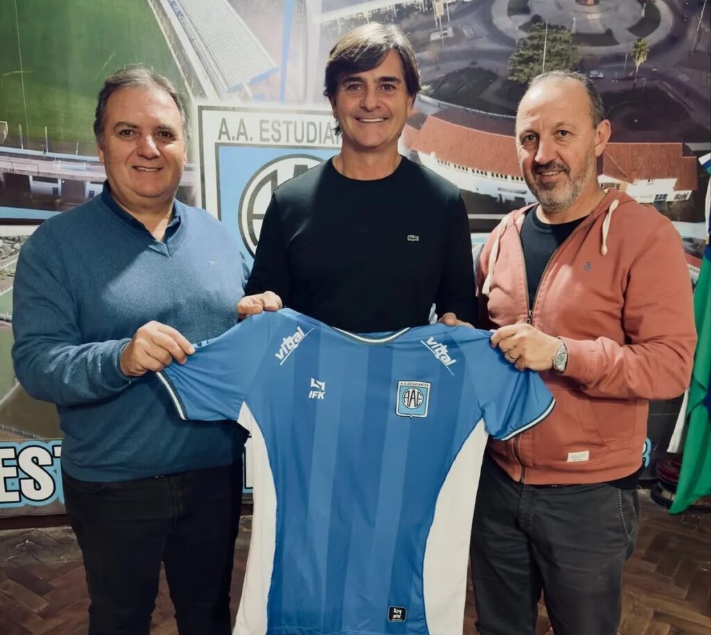 Doble confirmación: Amor va por la presidencia y Forestello como nuevo Director Técnico