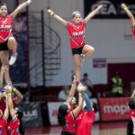 El equipo de Cheerleading de Instituto participó del gran Kick Off 2026