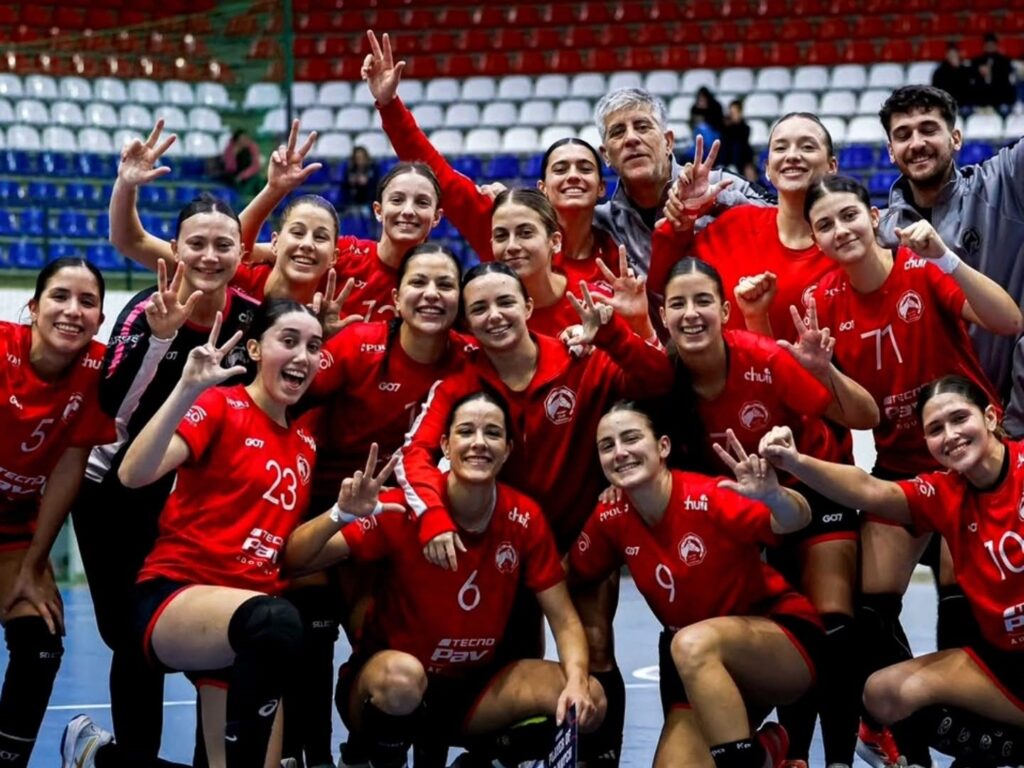 El Handball Femenino de Jockey Club Córdoba se subió al podio internacional