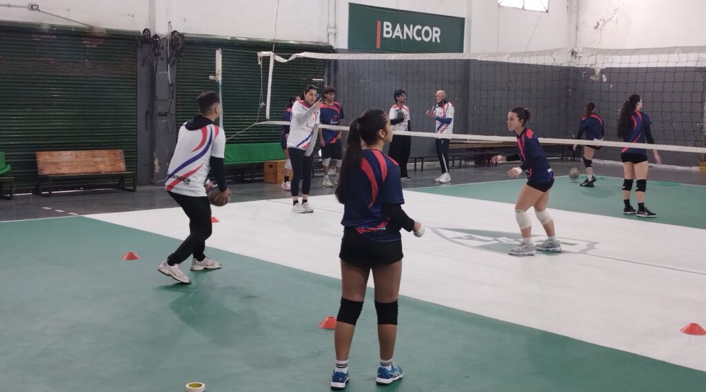 Excelente jornada a cargo de EME Vóley en la Asociación Deportiva Atenas