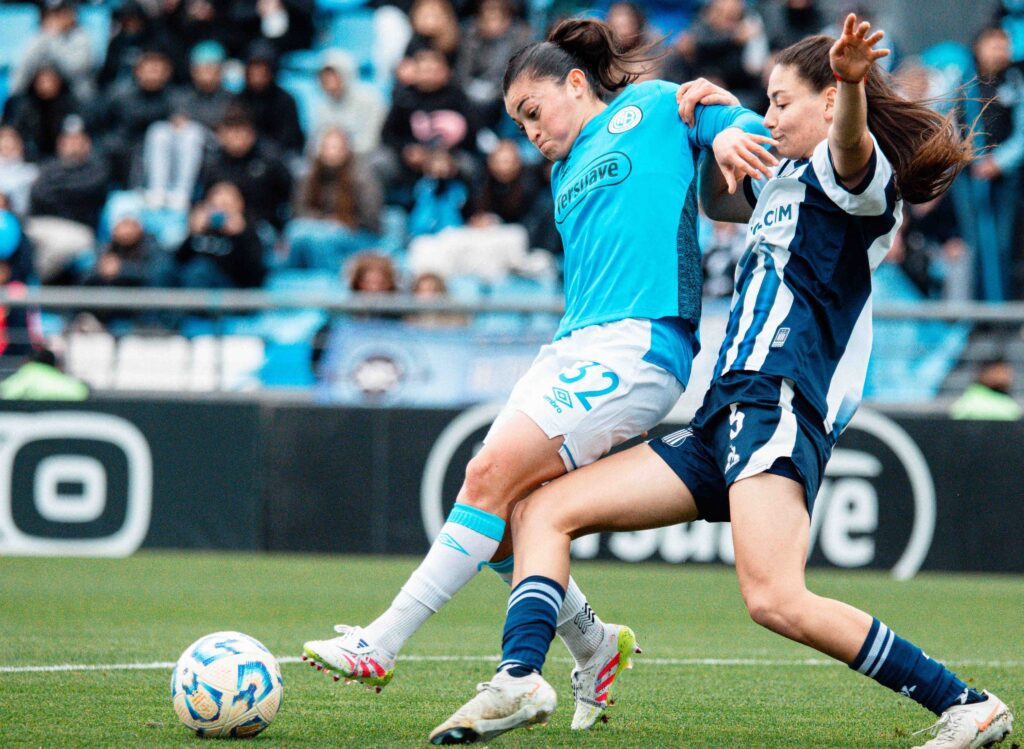 Empate en el Clásico Femenino disputado en el «Julio César Villagra»