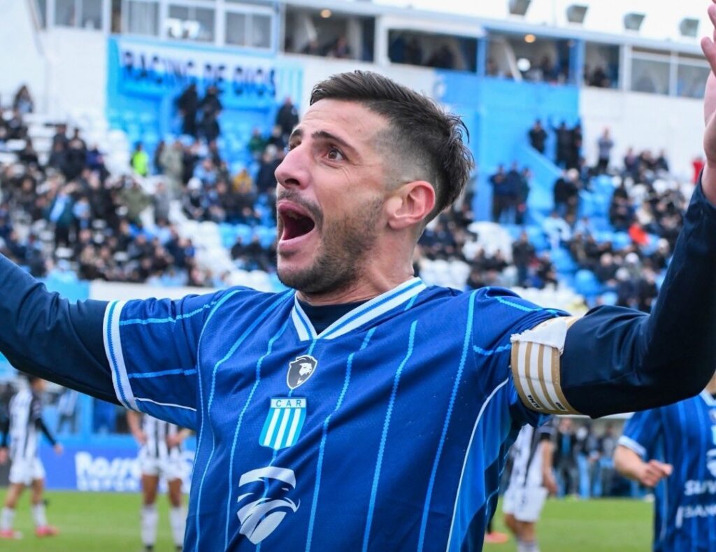 La Academia Cordobesa volvió al triunfo ante Chaco For Ever
