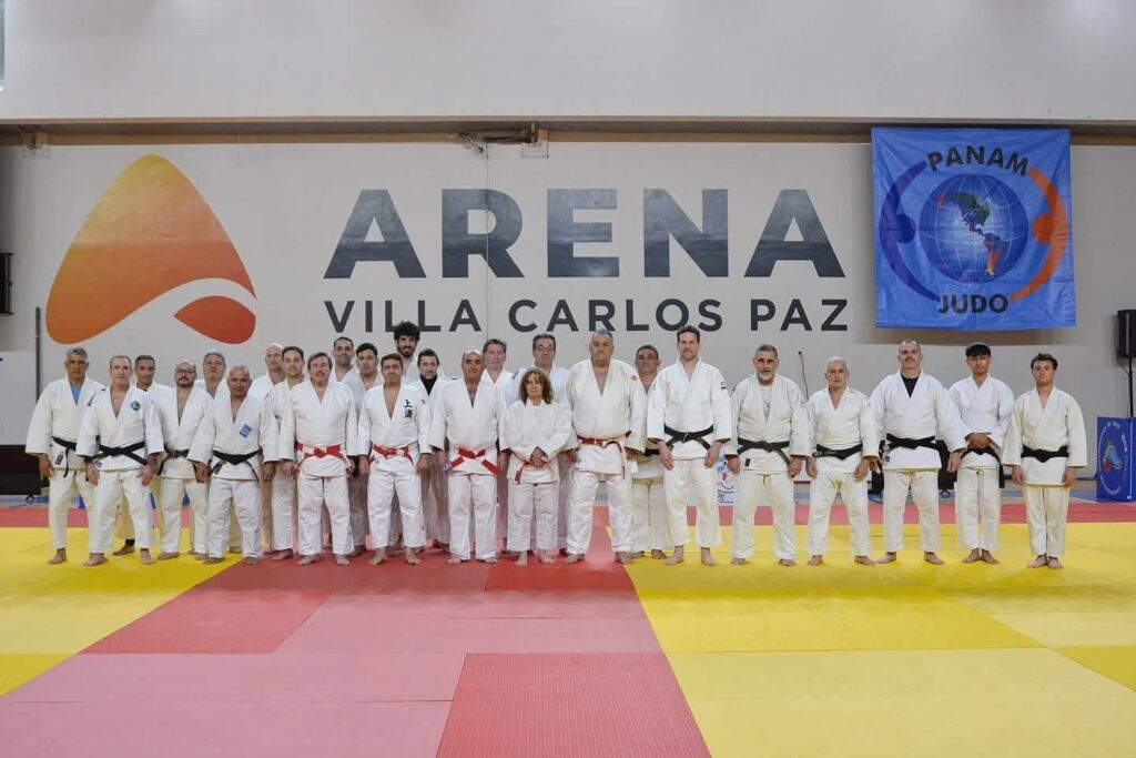 Clínica de Arbitraje de Judo en Villa Calos Paz